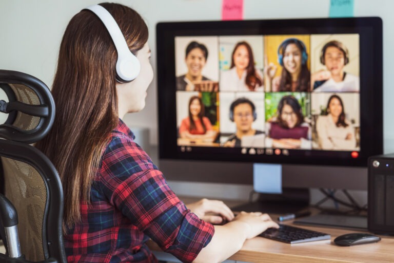 Lees meer over het artikel Zo richt je een flexibele werkdesk efficiënt in